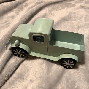 Decorative metal truck/  3”X9”-hX
